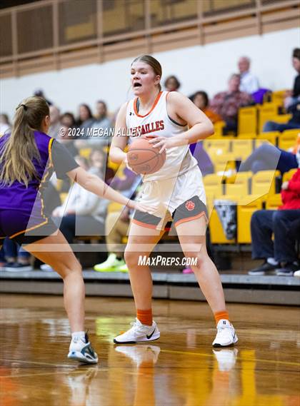 Thumbnail 2 in Bellbrook vs. Versailles photogallery.