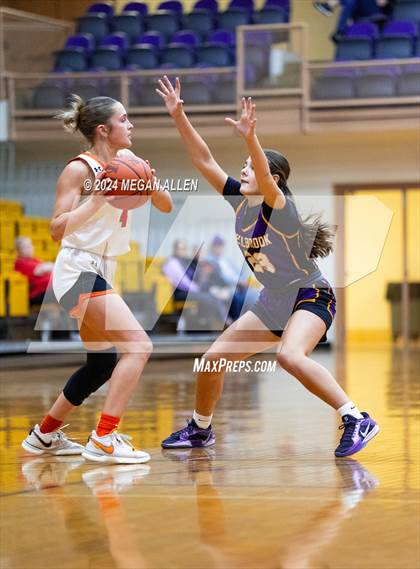 Thumbnail 3 in Bellbrook vs. Versailles photogallery.