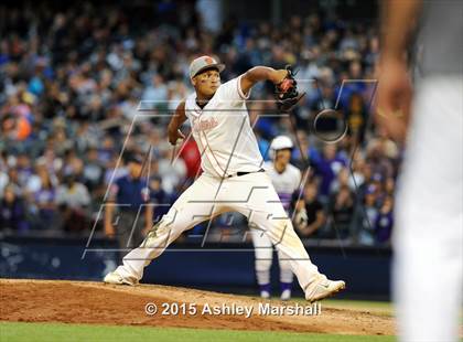 Thumbnail 3 in George Washington vs. Tottenville (PSAL Class AAA Final) photogallery.