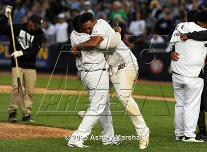 Thumbnail 1 in George Washington vs. Tottenville (PSAL Class AAA Final) photogallery.