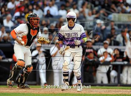 Thumbnail 1 in George Washington vs. Tottenville (PSAL Class AAA Final) photogallery.