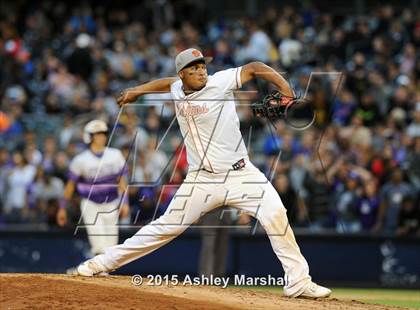 Thumbnail 2 in George Washington vs. Tottenville (PSAL Class AAA Final) photogallery.