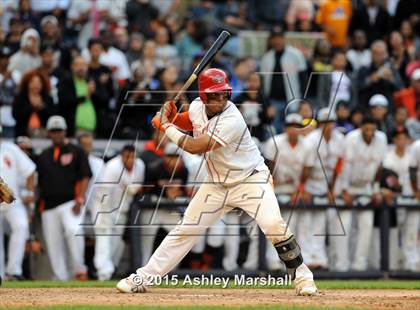 Thumbnail 2 in George Washington vs. Tottenville (PSAL Class AAA Final) photogallery.