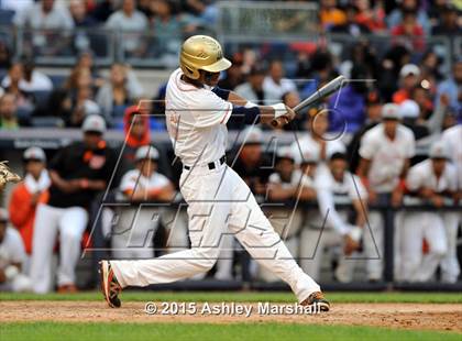 Thumbnail 3 in George Washington vs. Tottenville (PSAL Class AAA Final) photogallery.