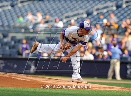 Thumbnail 2 in George Washington vs. Tottenville (PSAL Class AAA Final) photogallery.