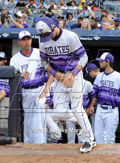 Thumbnail 2 in George Washington vs. Tottenville (PSAL Class AAA Final) photogallery.