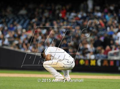Thumbnail 2 in George Washington vs. Tottenville (PSAL Class AAA Final) photogallery.