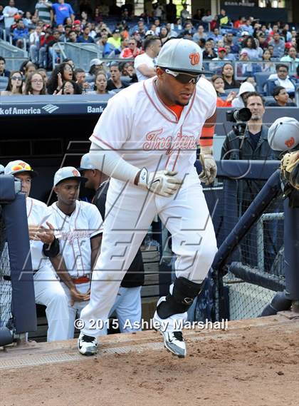 Thumbnail 1 in George Washington vs. Tottenville (PSAL Class AAA Final) photogallery.