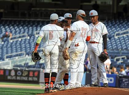 Thumbnail 1 in George Washington vs. Tottenville (PSAL Class AAA Final) photogallery.