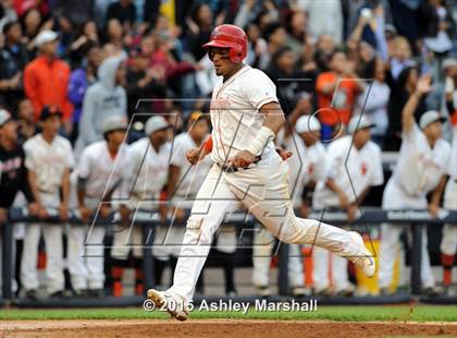 Thumbnail 3 in George Washington vs. Tottenville (PSAL Class AAA Final) photogallery.