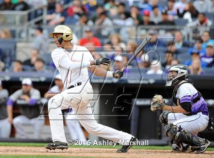 Thumbnail 3 in George Washington vs. Tottenville (PSAL Class AAA Final) photogallery.