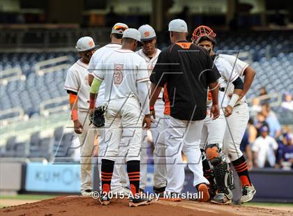 Thumbnail 2 in George Washington vs. Tottenville (PSAL Class AAA Final) photogallery.