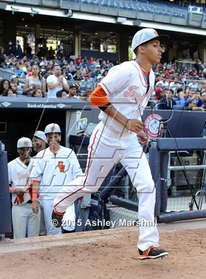 Thumbnail 3 in George Washington vs. Tottenville (PSAL Class AAA Final) photogallery.