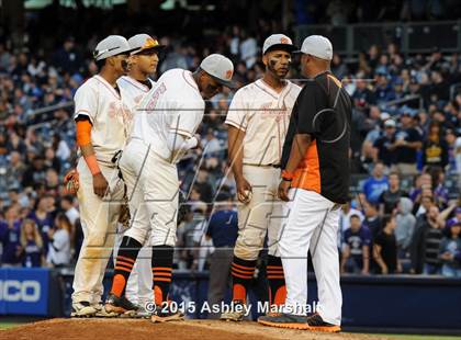 Thumbnail 2 in George Washington vs. Tottenville (PSAL Class AAA Final) photogallery.