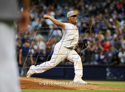 Thumbnail 3 in George Washington vs. Tottenville (PSAL Class AAA Final) photogallery.