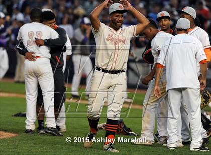 Thumbnail 3 in George Washington vs. Tottenville (PSAL Class AAA Final) photogallery.