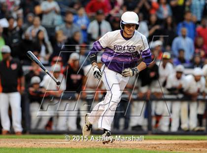 Thumbnail 2 in George Washington vs. Tottenville (PSAL Class AAA Final) photogallery.