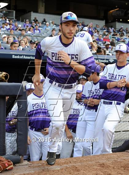 Thumbnail 1 in George Washington vs. Tottenville (PSAL Class AAA Final) photogallery.