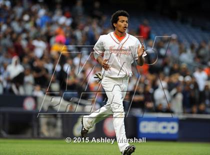 Thumbnail 2 in George Washington vs. Tottenville (PSAL Class AAA Final) photogallery.