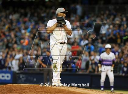 Thumbnail 2 in George Washington vs. Tottenville (PSAL Class AAA Final) photogallery.