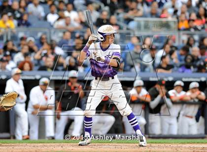 Thumbnail 3 in George Washington vs. Tottenville (PSAL Class AAA Final) photogallery.