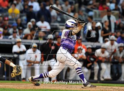 Thumbnail 1 in George Washington vs. Tottenville (PSAL Class AAA Final) photogallery.