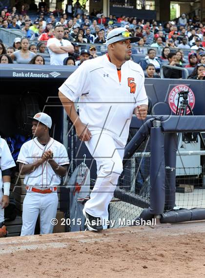 Thumbnail 3 in George Washington vs. Tottenville (PSAL Class AAA Final) photogallery.