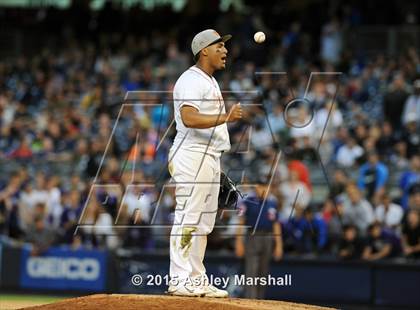 Thumbnail 1 in George Washington vs. Tottenville (PSAL Class AAA Final) photogallery.