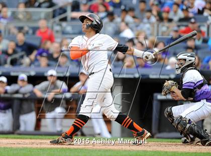 Thumbnail 1 in George Washington vs. Tottenville (PSAL Class AAA Final) photogallery.