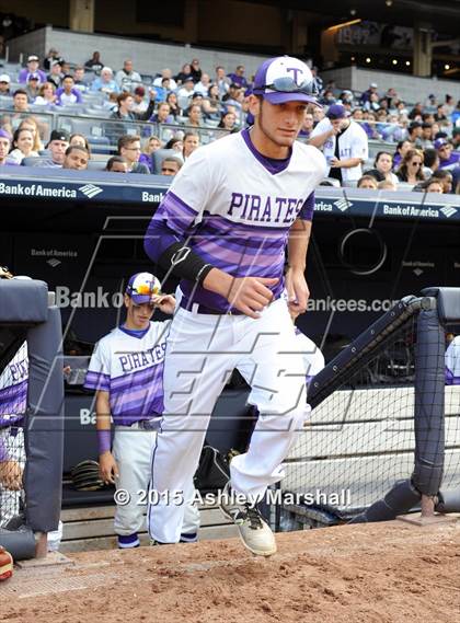 Thumbnail 2 in George Washington vs. Tottenville (PSAL Class AAA Final) photogallery.