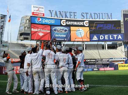 Thumbnail 2 in George Washington vs. Tottenville (PSAL Class AAA Final) photogallery.