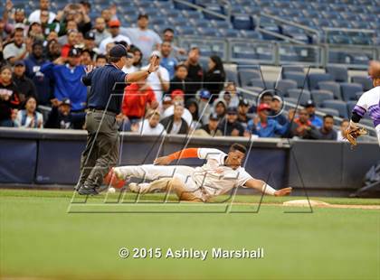 Thumbnail 3 in George Washington vs. Tottenville (PSAL Class AAA Final) photogallery.
