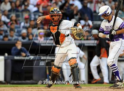 Thumbnail 2 in George Washington vs. Tottenville (PSAL Class AAA Final) photogallery.
