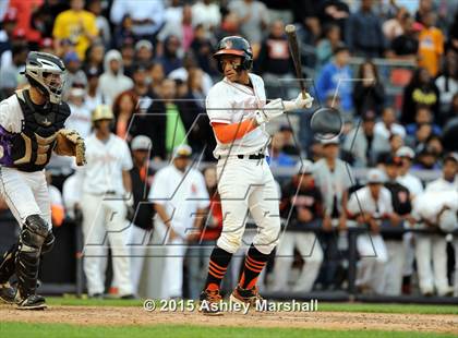 Thumbnail 2 in George Washington vs. Tottenville (PSAL Class AAA Final) photogallery.