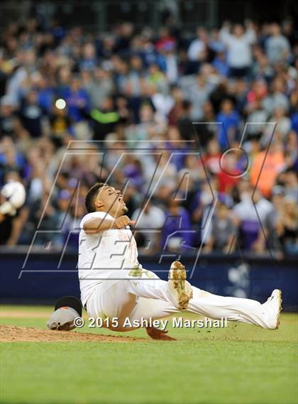 Thumbnail 1 in George Washington vs. Tottenville (PSAL Class AAA Final) photogallery.