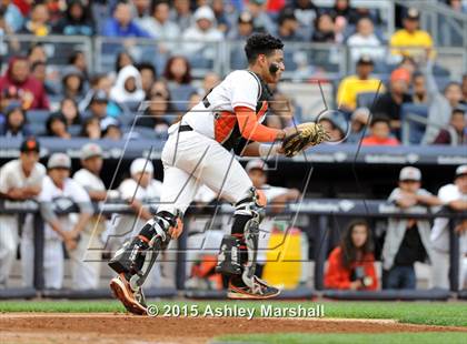 Thumbnail 3 in George Washington vs. Tottenville (PSAL Class AAA Final) photogallery.