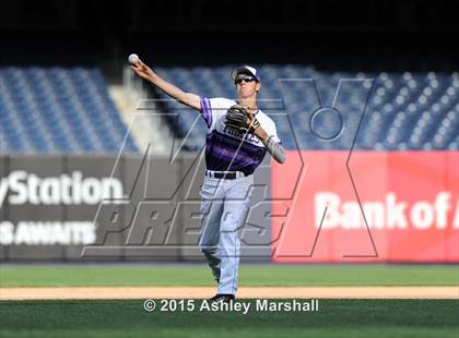 Thumbnail 2 in George Washington vs. Tottenville (PSAL Class AAA Final) photogallery.