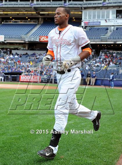 Thumbnail 2 in George Washington vs. Tottenville (PSAL Class AAA Final) photogallery.
