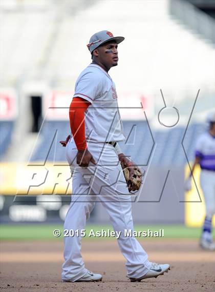 Thumbnail 2 in George Washington vs. Tottenville (PSAL Class AAA Final) photogallery.