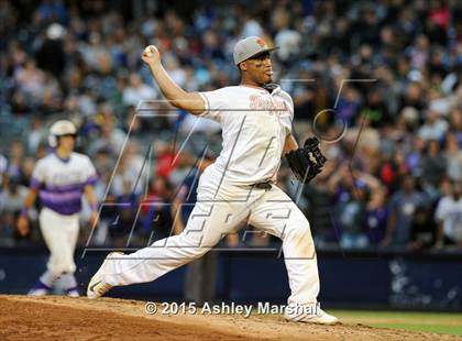 Thumbnail 3 in George Washington vs. Tottenville (PSAL Class AAA Final) photogallery.