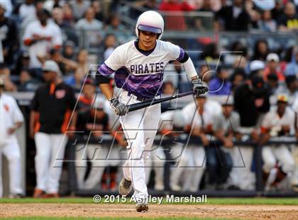 Thumbnail 3 in George Washington vs. Tottenville (PSAL Class AAA Final) photogallery.