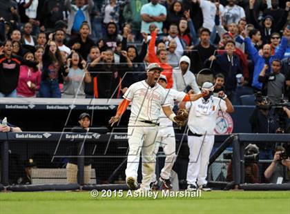 Thumbnail 1 in George Washington vs. Tottenville (PSAL Class AAA Final) photogallery.