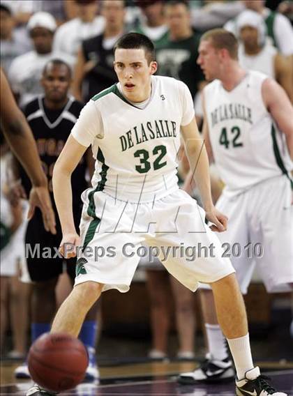 Thumbnail 2 in De La Salle vs. Newark Memorial (CIF NorCal D1 Final) photogallery.