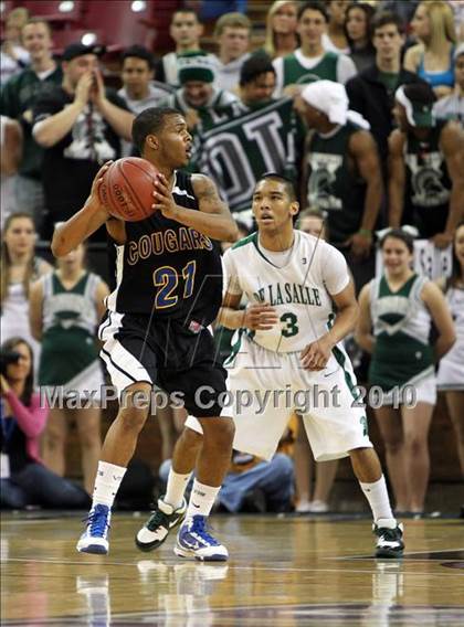 Thumbnail 3 in De La Salle vs. Newark Memorial (CIF NorCal D1 Final) photogallery.
