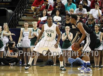 Thumbnail 1 in De La Salle vs. Newark Memorial (CIF NorCal D1 Final) photogallery.