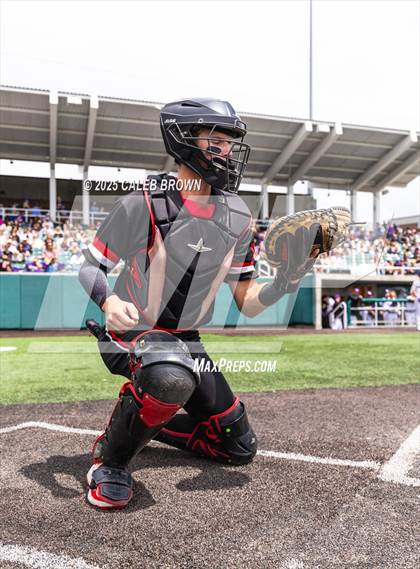 Thumbnail 3 in American Fork vs. Lehi (UHSAA 6A Championship Game 2) photogallery.