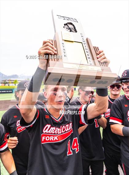 Thumbnail 2 in American Fork vs. Lehi (UHSAA 6A Championship Game 2) photogallery.