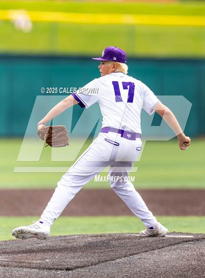 Thumbnail 3 in American Fork vs. Lehi (UHSAA 6A Championship Game 2) photogallery.