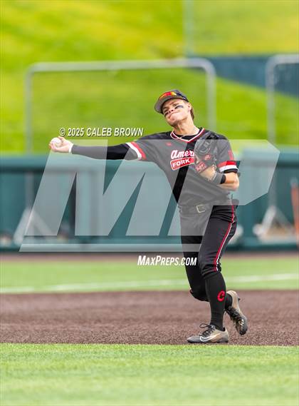 Thumbnail 1 in American Fork vs. Lehi (UHSAA 6A Championship Game 2) photogallery.