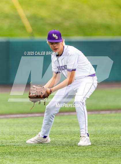 Thumbnail 1 in American Fork vs. Lehi (UHSAA 6A Championship Game 2) photogallery.